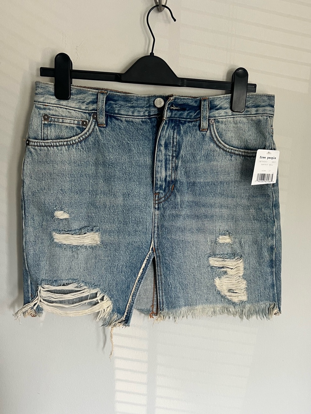 Free People Light Blue Distressed Denim Mini Skirt Size 27 New!!!